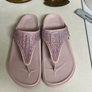 Skechers Women's Flip Flop Sandal Mauve Synthetic